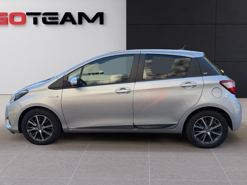 Toyota Yaris Y20, Automaat, 100 pk, 5 deurs, Hybride Elektrisch/Benzine