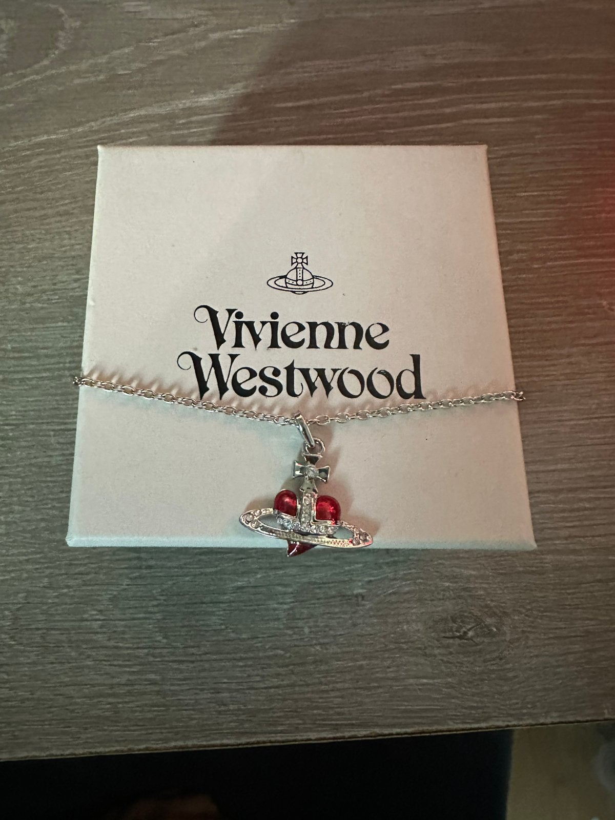 Vivienne Westwood ketting, Ophalen of Verzenden, Zo goed als nieuw
