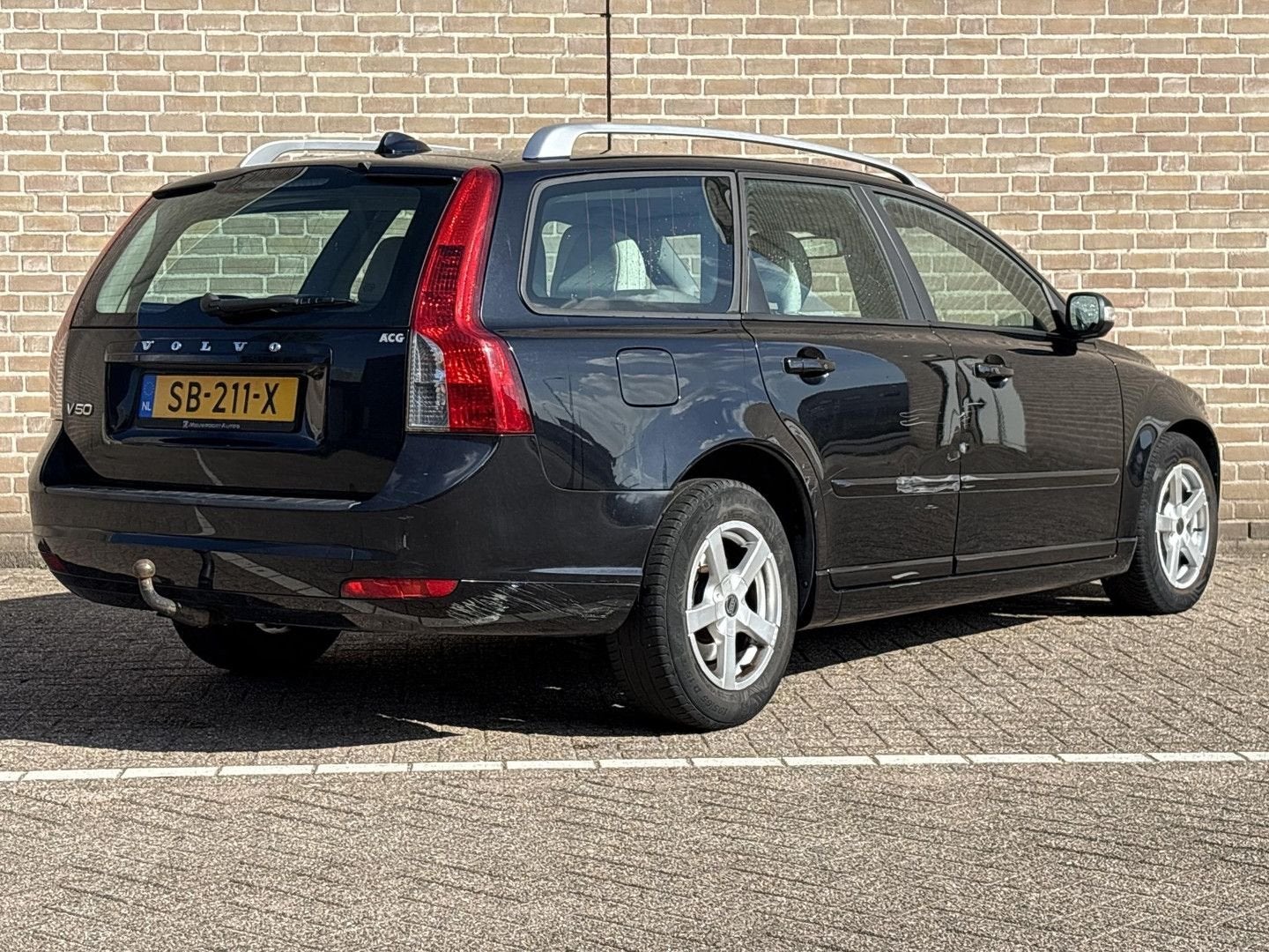 Volvo V50 1.6 D2 S/S Business Edition | Climate | Trekhaak |, Zwart, Electronic Stability Program (ESP), V50, Te koop