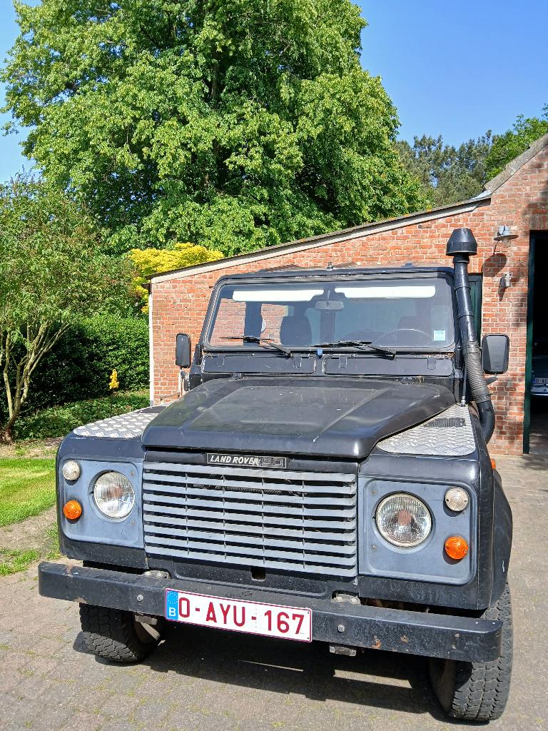 LANDROVER DEFENDER 90, Auto's, Land Rover, 2500 cc, 50 kW, Zwart, 4 cilinders