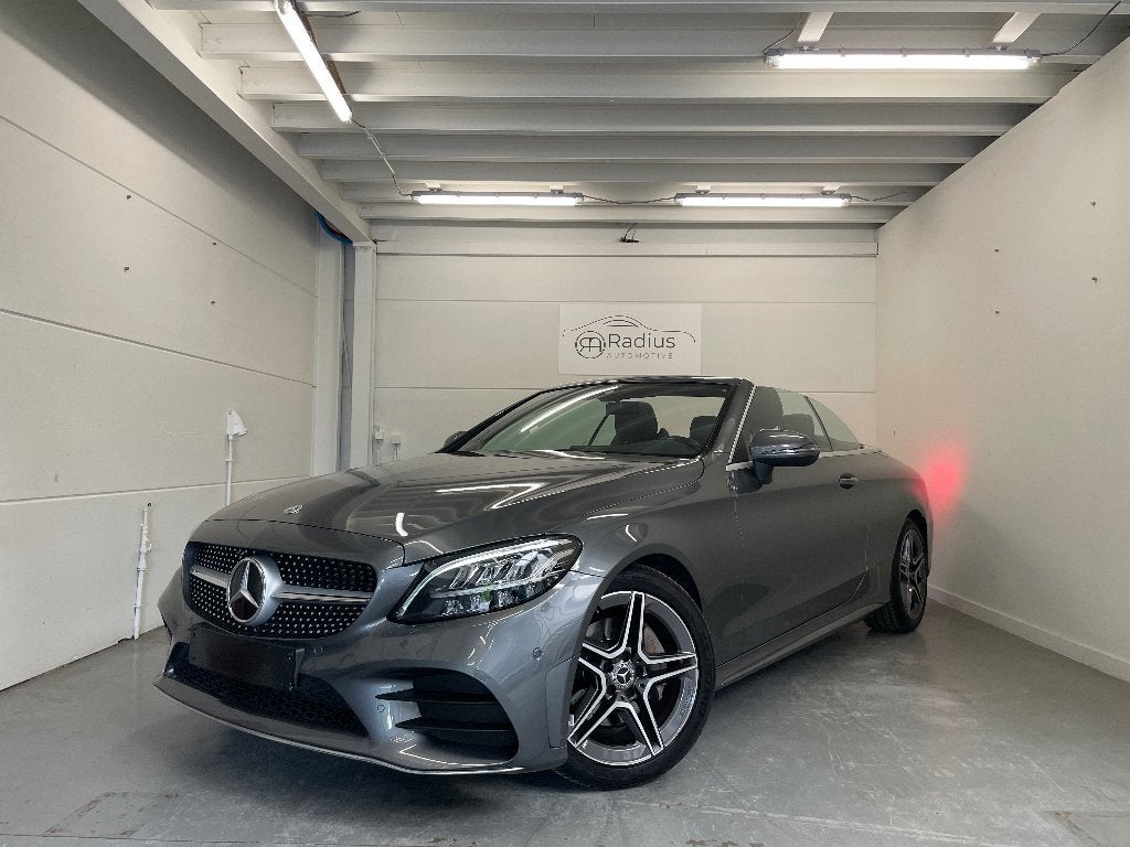 Mercedes-Benz - C180 Cabriolet - Série AMG, Achat, Entreprise, Cabriolet, Carnet d'entretien