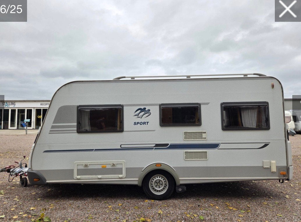 Mooie uiterst propere caravan, Caravans en Kamperen, Rondzit, Tot en met 2, Particulier, 4 tot 5 meter