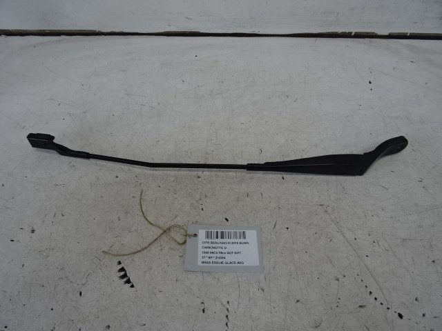 RUITENWISSERARM LINKS VOOR Citroën Berlingo, Gebruikt, Citroën, Mevr. I. Hauben, Rue de l'Espoir 34 34
4030  GRIVEGNÉE, BE