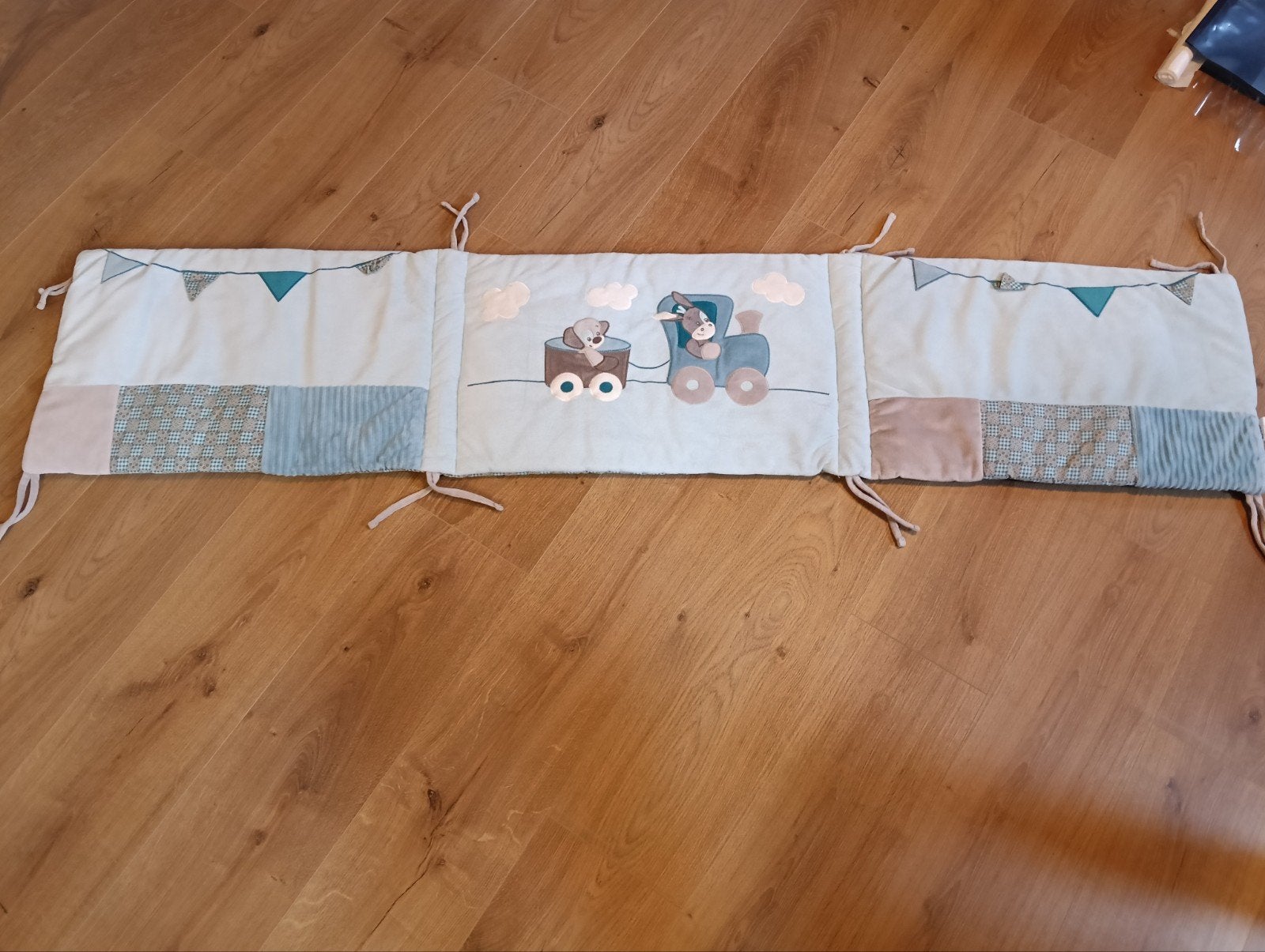 Cadre de lit pour bébé Nattou, Enfants & Bébés, Garçon ou Fille, Tour de lit, Comme neuf, Autres marques