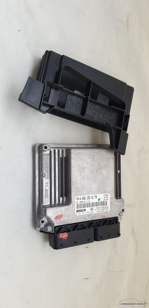 Calculateur moteur (ECU) Mercedes W211 E220 CDI OM646 646153, Autos : Pièces & Accessoires, Électronique & Câbles, Mercedes-Benz