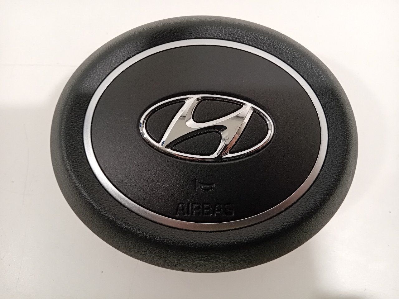 Airbag stuur Hyundai Tucson, Onderdelen@venauto.nl, Van der Ven Autorecycling B.V., Gebruikt, Ettenseweg 76, 4706 PB Roosendaal, The Netherlands