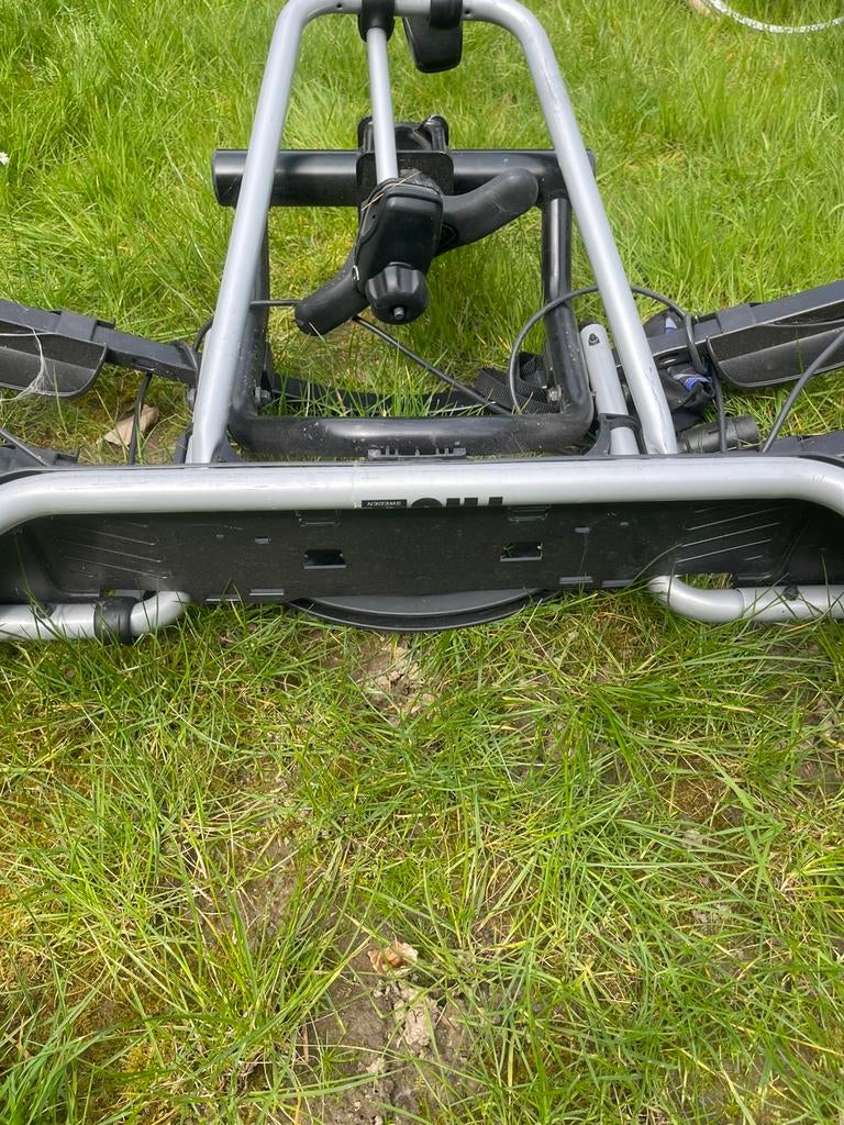 Thule fietsenrek, Fietsen en Brommers, Ophalen, Zo goed als nieuw