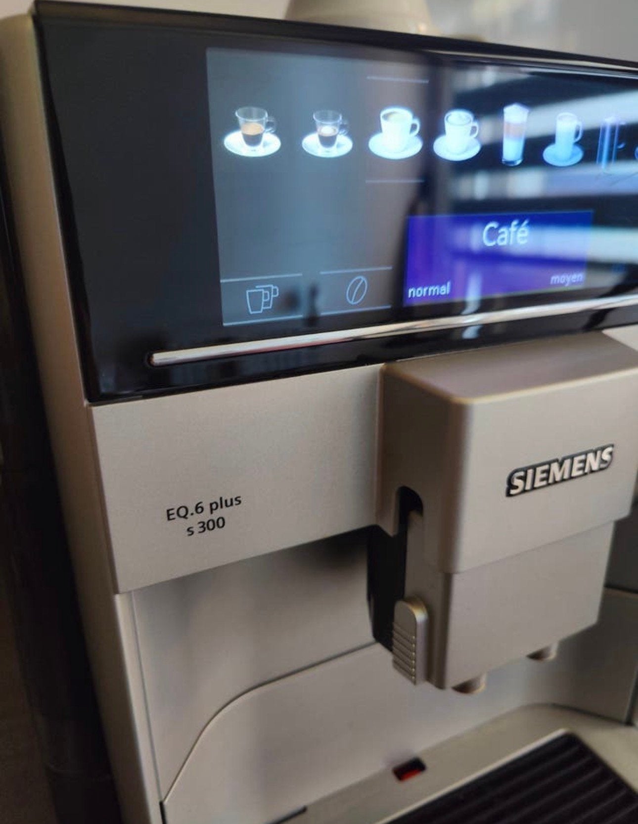 Machine a café Siemens EQ 6 Plus S300, Electroménager, Enlèvement ou Envoi, Comme neuf