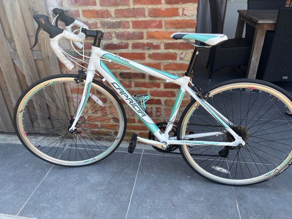 Koersfiets damens, Vélos & Vélomoteurs, Vélos | Femmes | Vélos de sport & de randonnée, Autres marques, Frein sur jante, Moins de 10 vitesses