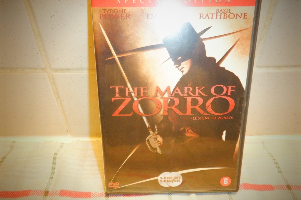 Édition spéciale DVD La Marque de Zorro (2 DVD), À partir de 6 ans, Suppléments, Action, Enlèvement ou Envoi