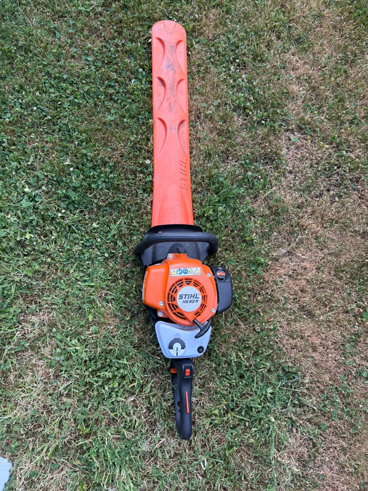 STIHL-HS82T heggenschaar 60CM - 2024 (MET FACTUUR) INC BTW, Tuin en Terras, Heggenscharen, Ophalen, Zo goed als nieuw, Accu