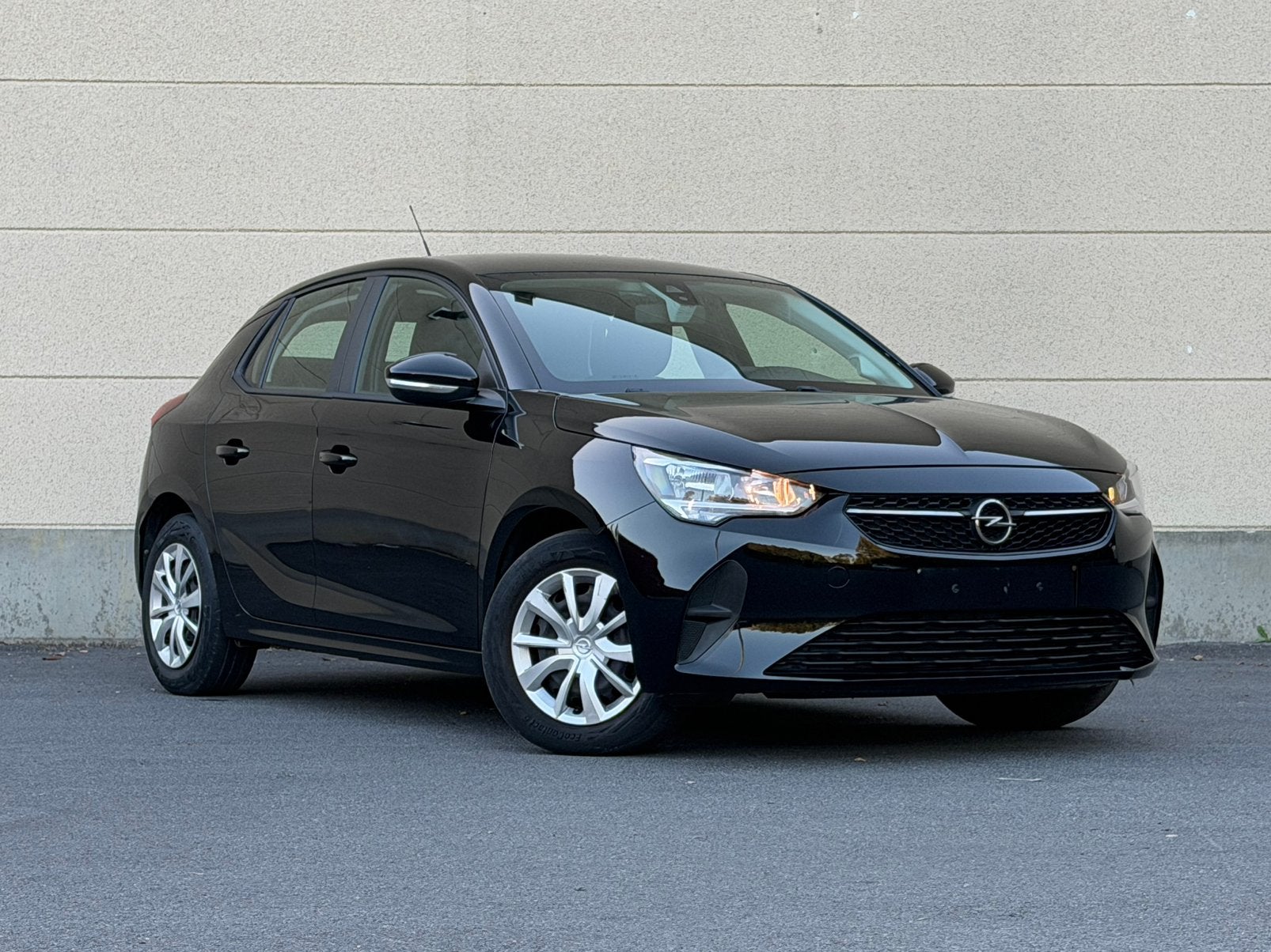 Opel Corsa 1.2 Benzine /2021 51.000 km — 12 maanden garantie, Auto's, Bluetooth, Euro 6, Zwart, Bedrijf