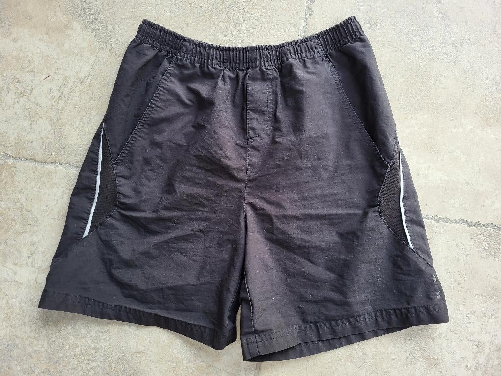 Zwarte sportbroek mt 164, Ophalen of Verzenden, Gebruikt, Jongen of Meisje, Sport- of Zwemkleding