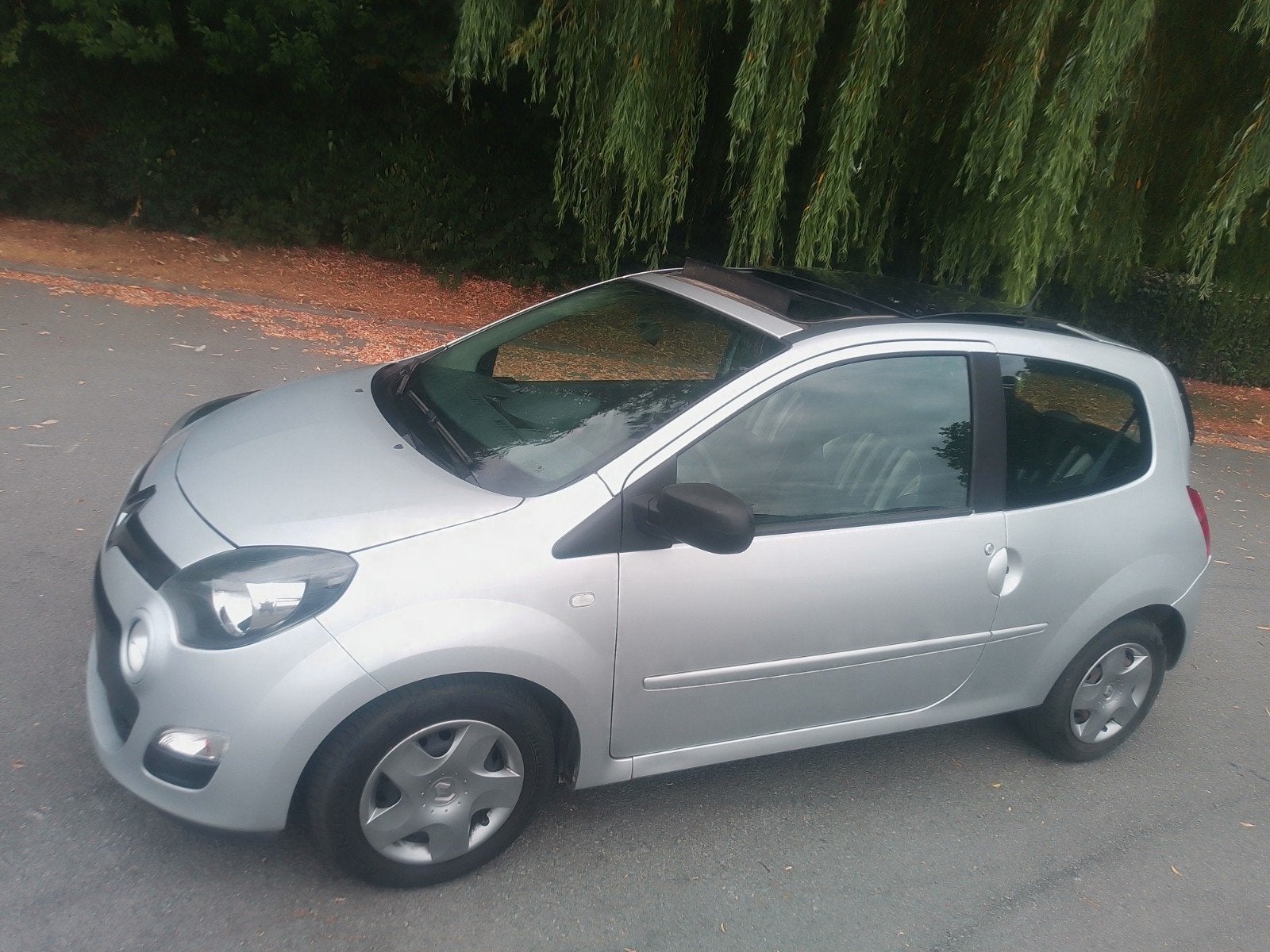 Renault Twingo / garantie / gekeurd vvkp, Auto's, Renault, Voorwielaandrijving, 4 zetels, 4 cilinders, Handgeschakeld