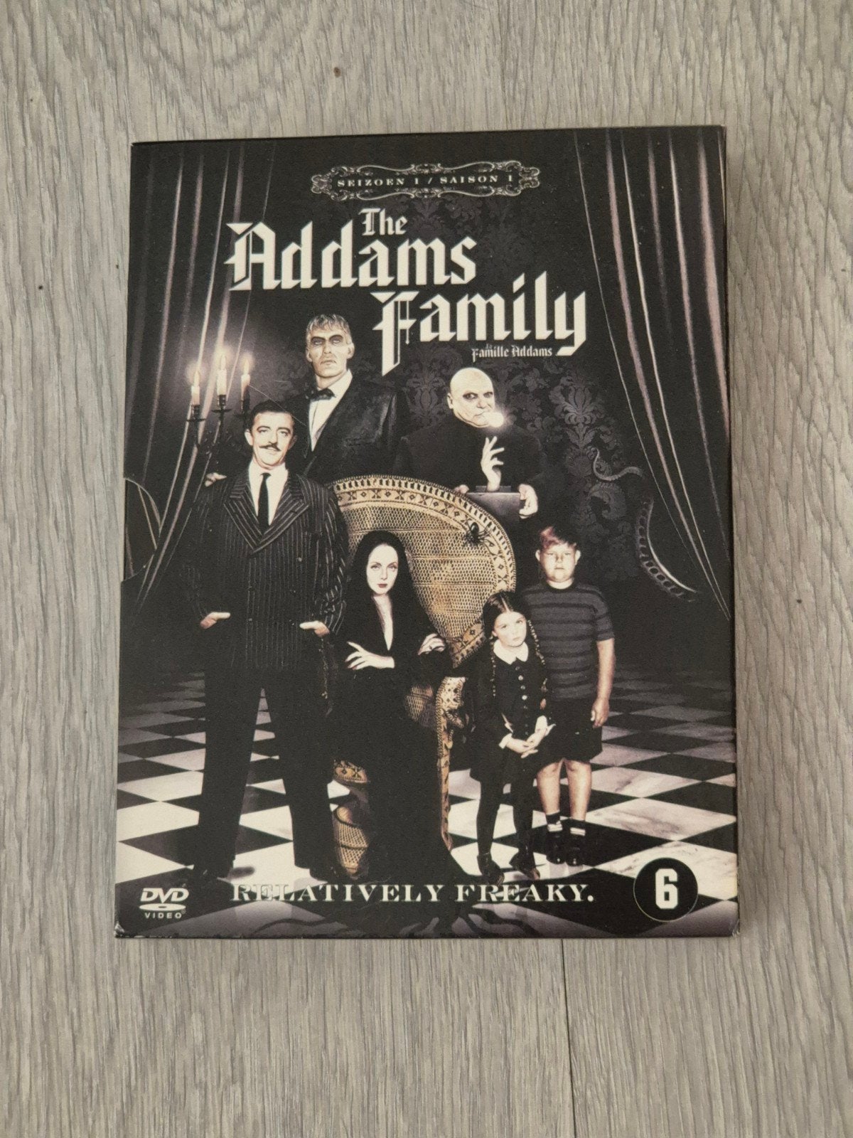 the addams family - seizoen 1, CD & DVD, DVD | TV & Séries télévisées, Enlèvement ou Envoi, Saison 1