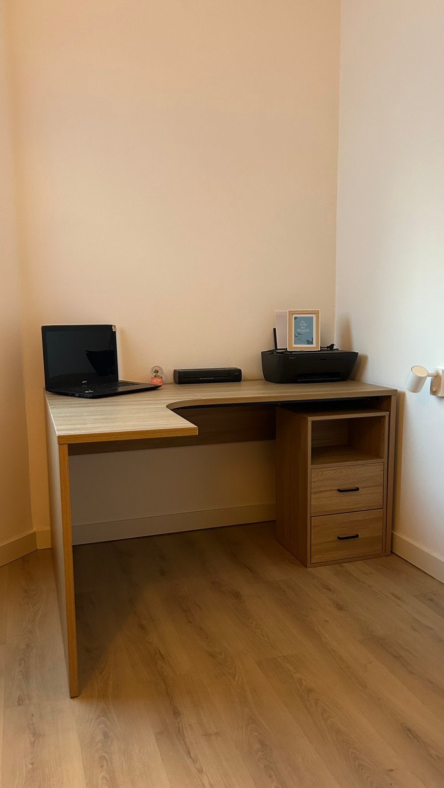 Bureau, Ophalen, Zo goed als nieuw