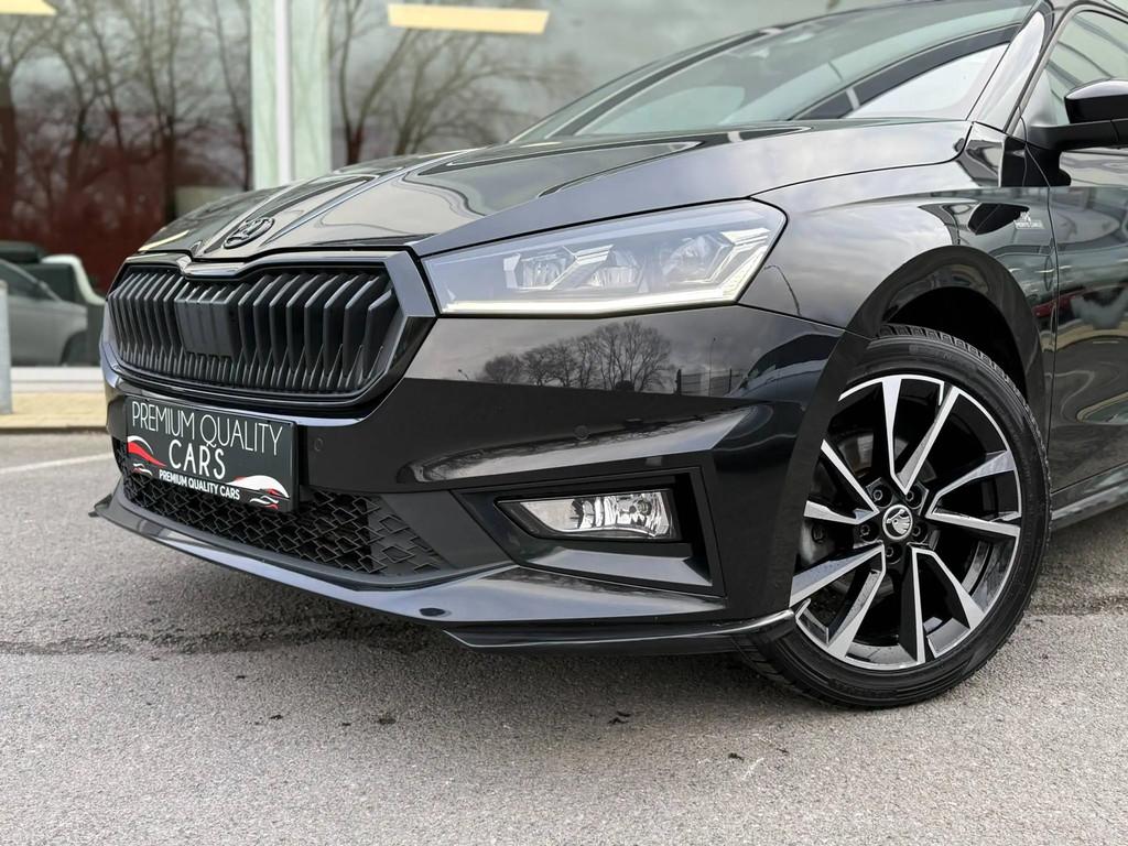 Skoda Fabia 1.5 TSI Monte Carlo / CARPLAY / CAMÉRA / SIÈGE, Autos, Achat, 110 kW, Carnet d'entretien, Noir