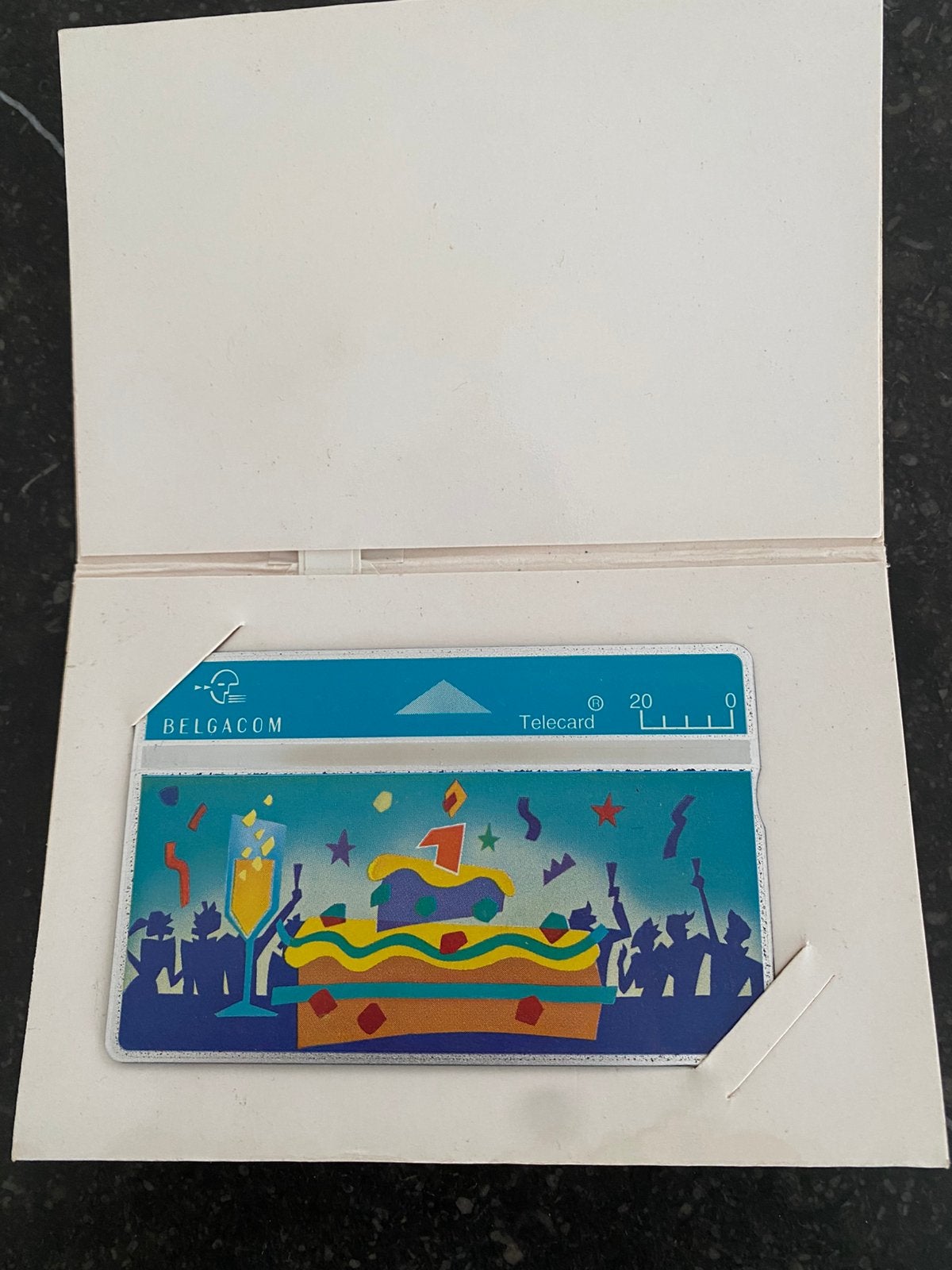 Belgacom édition fête ses 1 ans, Collections, Cartes de téléphone, Enlèvement