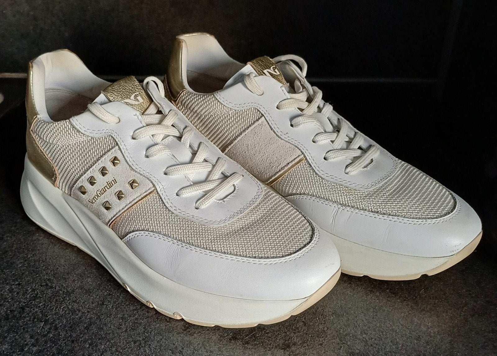 Nero giardini sneakers wit maatje 38, Sneakers et Baskets, Comme neuf, Enlèvement, Nero giardini
