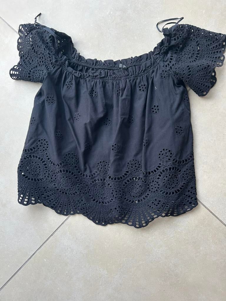 Bloesje Stradivarius maat M, Ophalen of Verzenden, Zo goed als nieuw, Maat 38/40 (M), Zwart