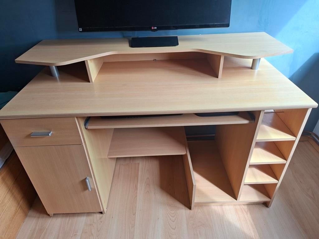 Bureau met schuif, kastje, rekjes en verhoogstuk, Huis en Inrichting, Bureaus, Gebruikt, 65 cm, 138 cm, Ophalen