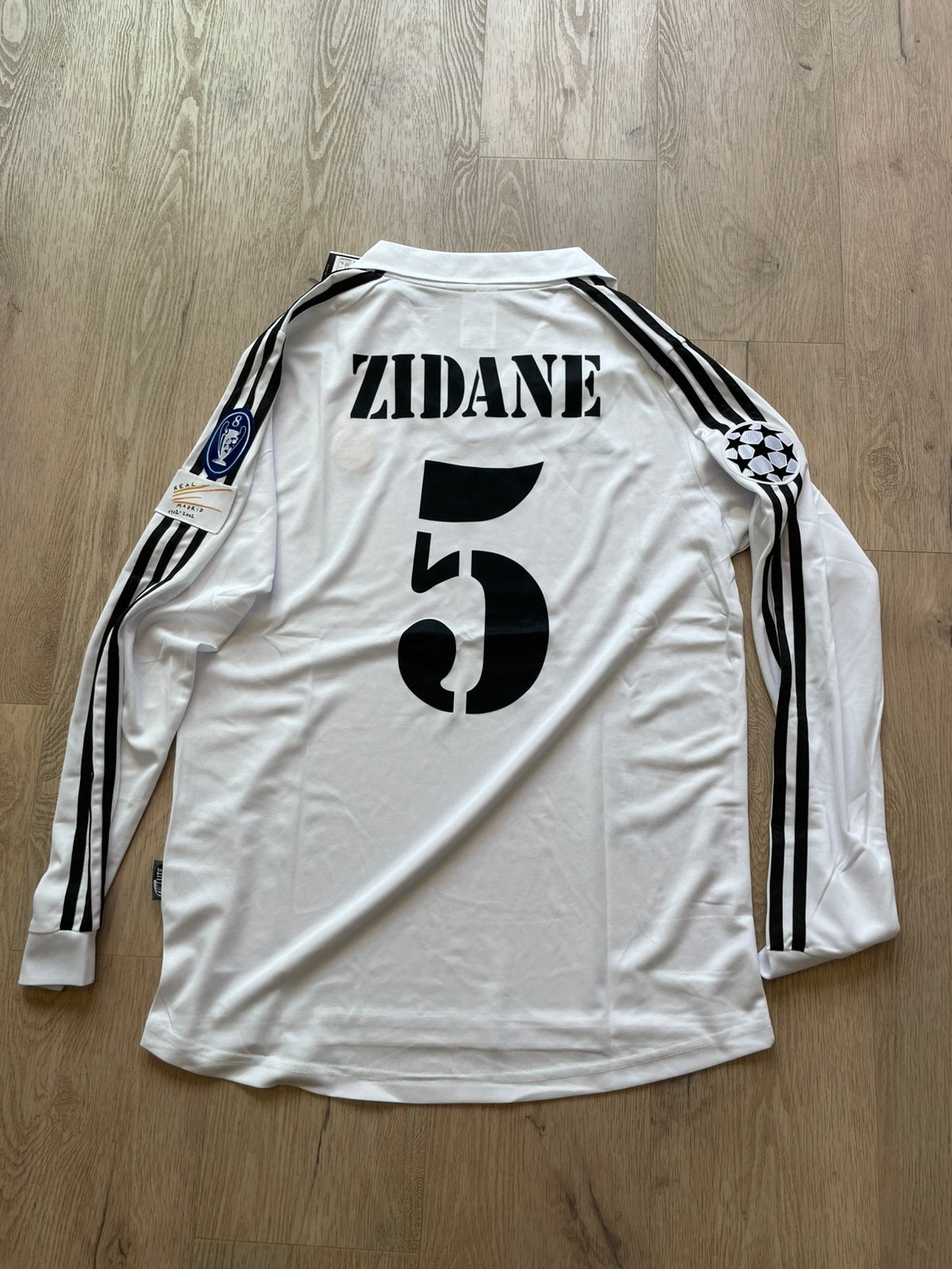 Z. Zidane – Real Madrid – Champions League Finale 2002, Enlèvement ou Envoi, Comme neuf, Maillot
