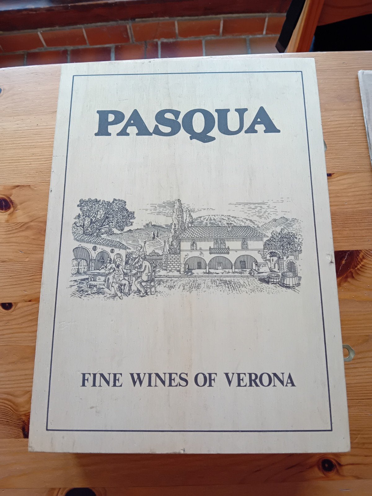 Boîte à vin, Enlèvement ou Envoi