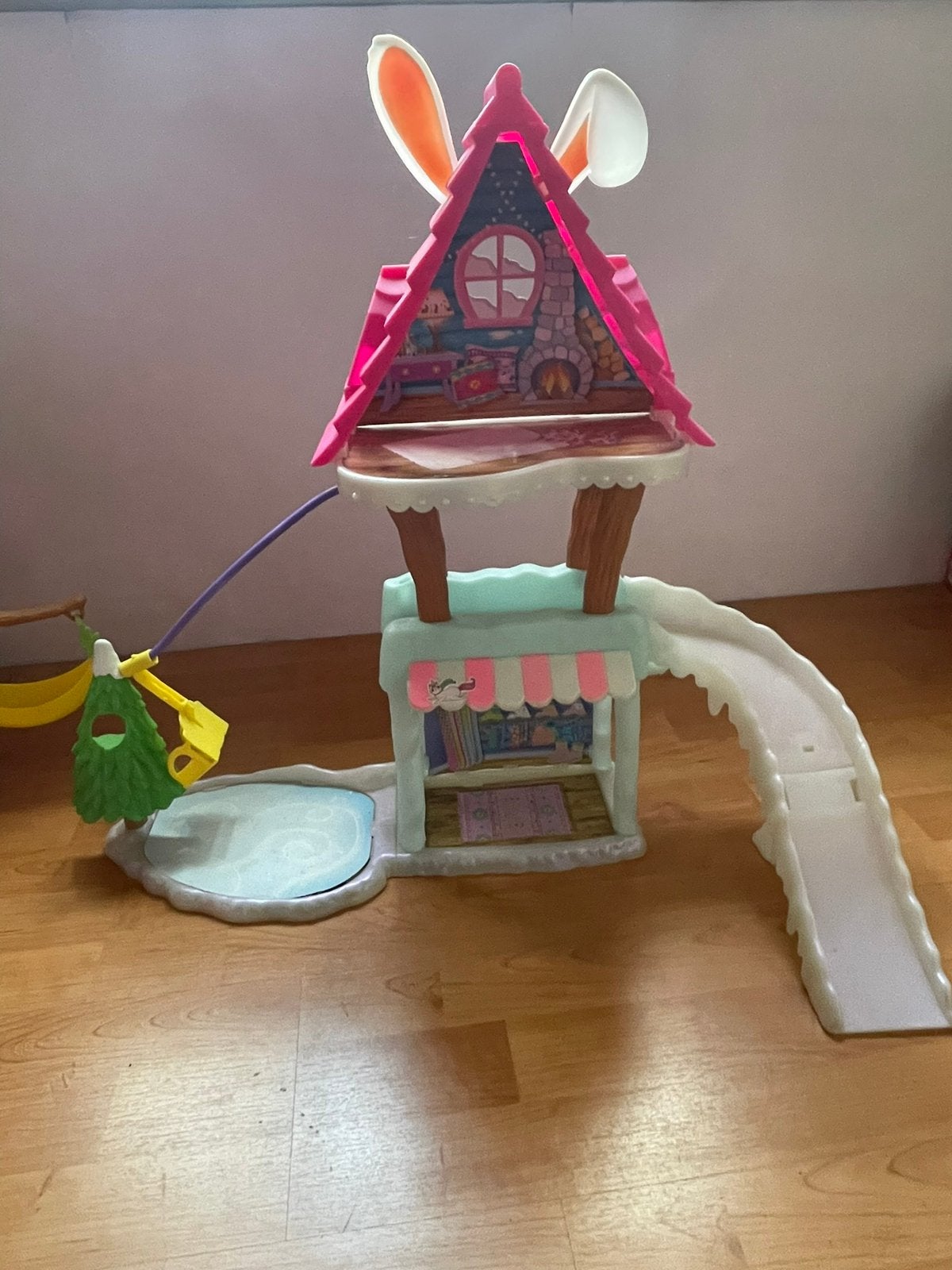 Echantimals poppen met 5huisjes, Ophalen, Zo goed als nieuw