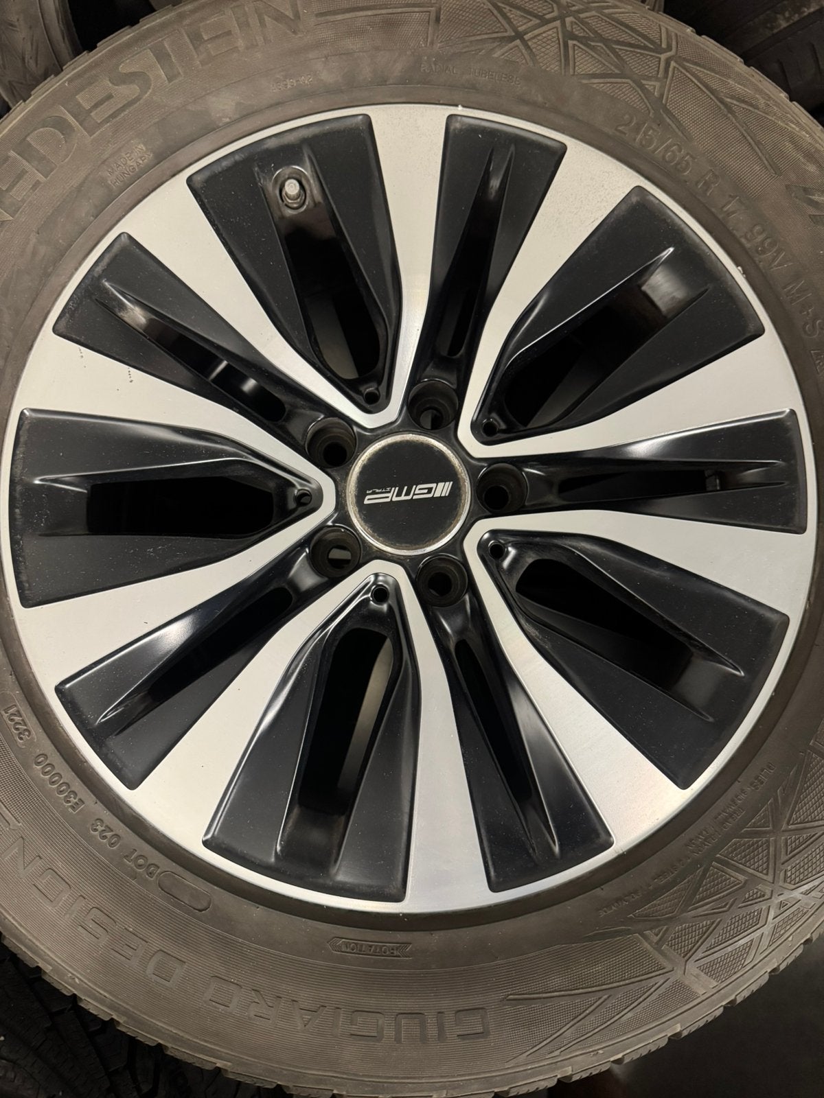 4 jantes Mercedes origine 17” + pneus hiver, Pneus hiver, Enlèvement, Pneu(s), 17 pouces