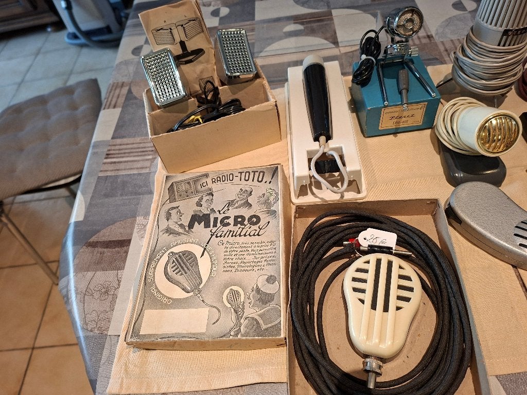 Lot microfoons 13 stuks, Muziek en Instrumenten, Ophalen, Gebruikt, Overige typen