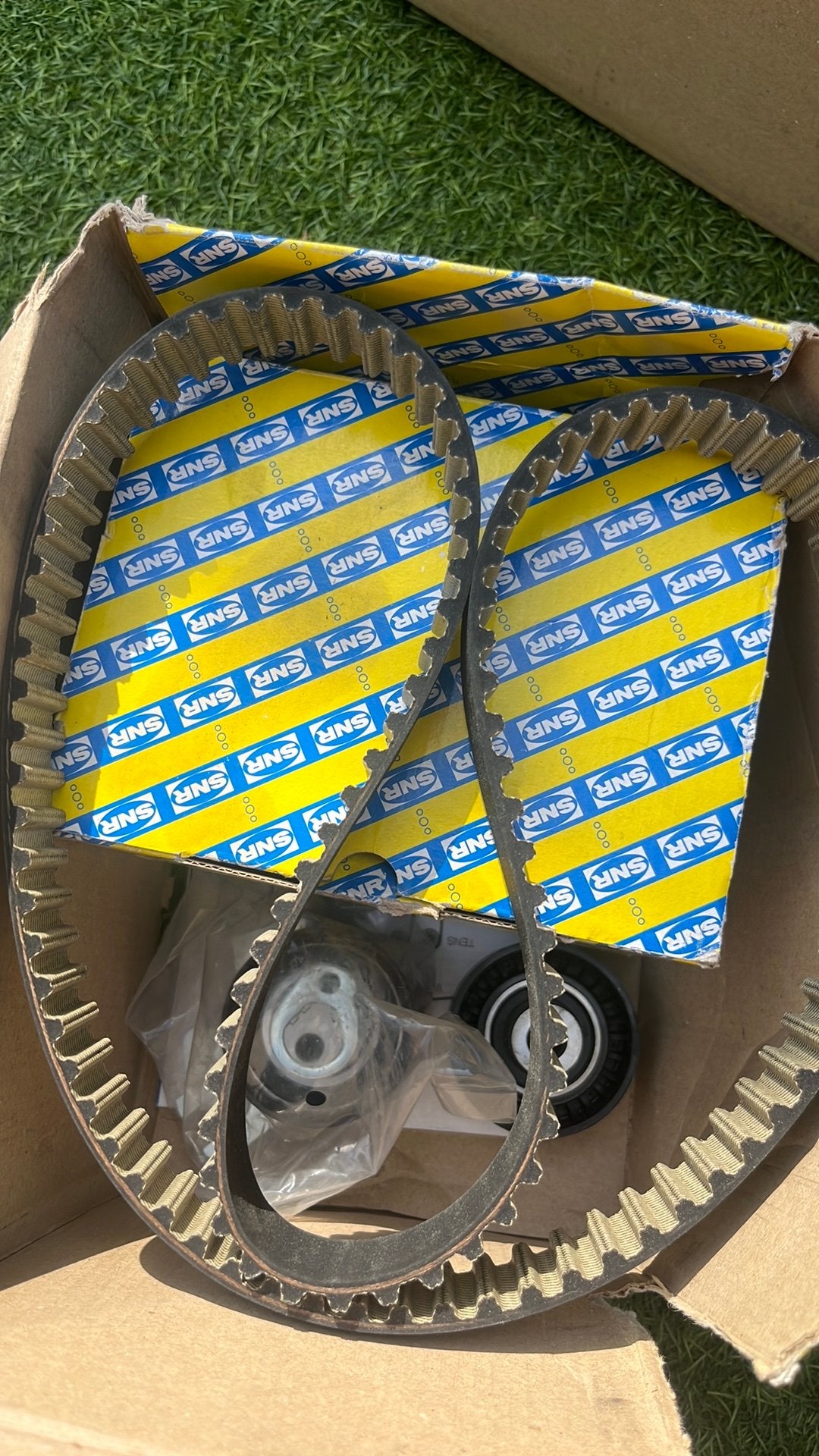 Kit de courroies de distribution SNR+pompe à eau2.0HDi/TDCI), Enlèvement, Neuf, Citroën
