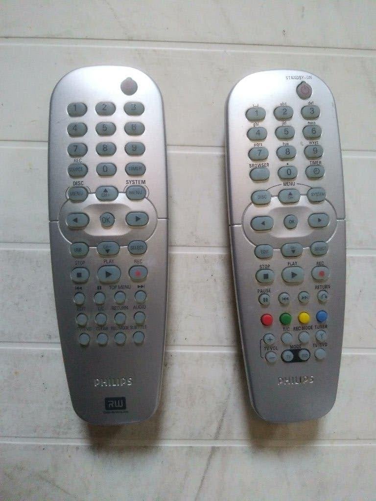 Graveur DVD Philips avec télécommande DVDR, TV, Hi-fi & Vidéo, Télécommandes, Enlèvement ou Envoi, Comme neuf, Originale, DVD