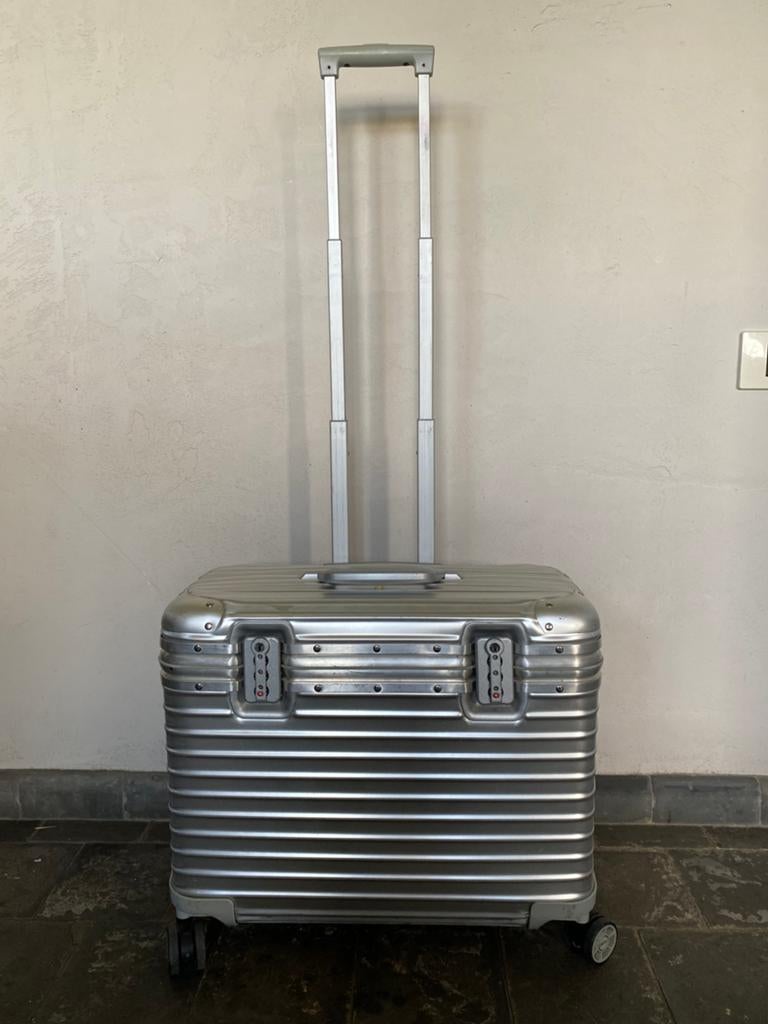 Rimowa pilotenkoffer hardcase aluminium, Roulettes, Moins de 35 cm, Enlèvement, Utilisé