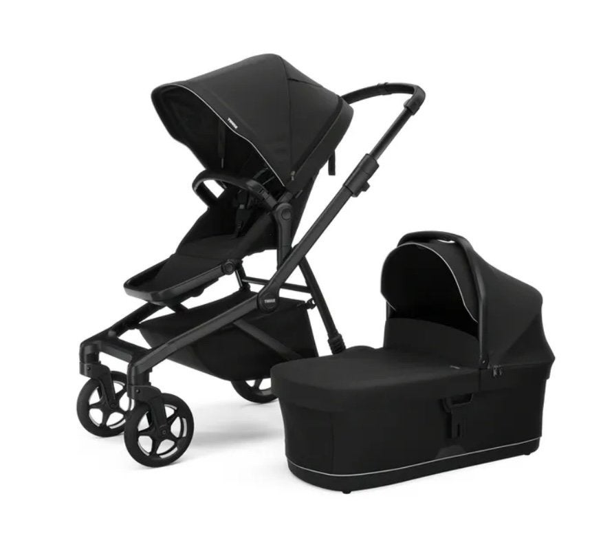 Thule sleek black on black inclusief reisweg nieuwstaat, Kinderen en Baby's, Ophalen, Zo goed als nieuw