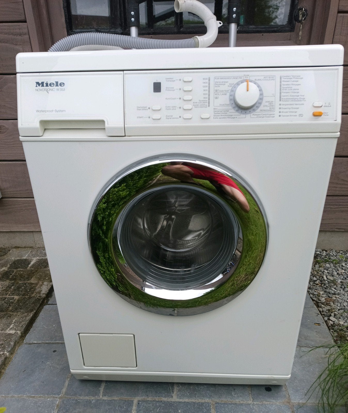 Wasmachine Miele Novotronic W353, Ophalen, 1200 tot 1600 toeren, Gebruikt, 4 tot 6 kg