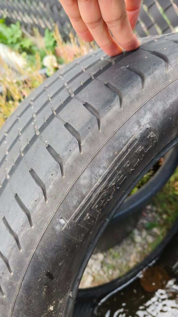 245/45/19 Pirelli Runflat zomerbanden, Autos : Pièces & Accessoires, Pneus & Jantes, Enlèvement, Pneus été