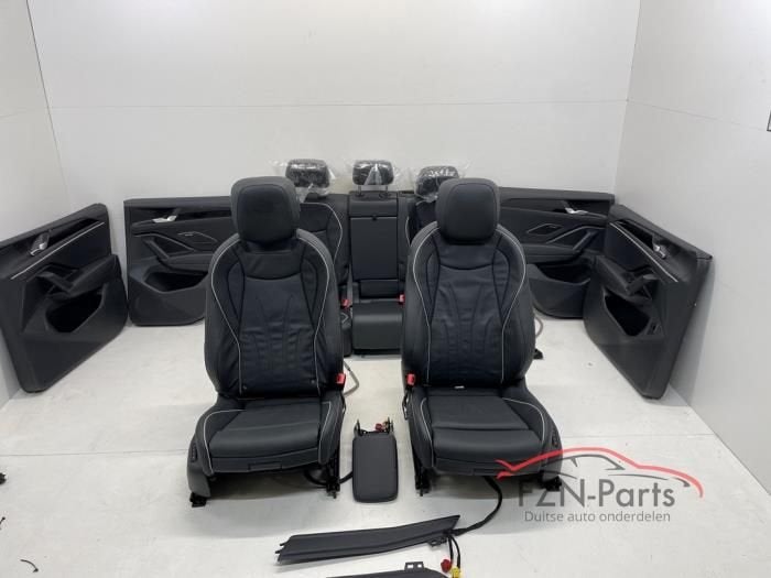 VW Tiguan 571 Interieur Leer met deurpanelen Harman kardon, Enlèvement ou Envoi, Utilisé