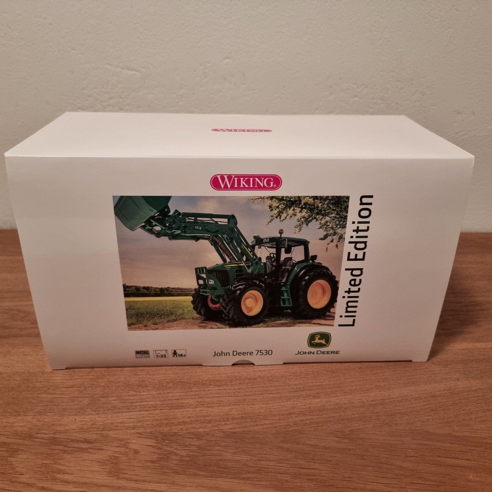 John Deere 7530 avec chargeur frontal - Wiking, Enlèvement ou Envoi, Neuf, Tracteur et Agriculture, Autres marques