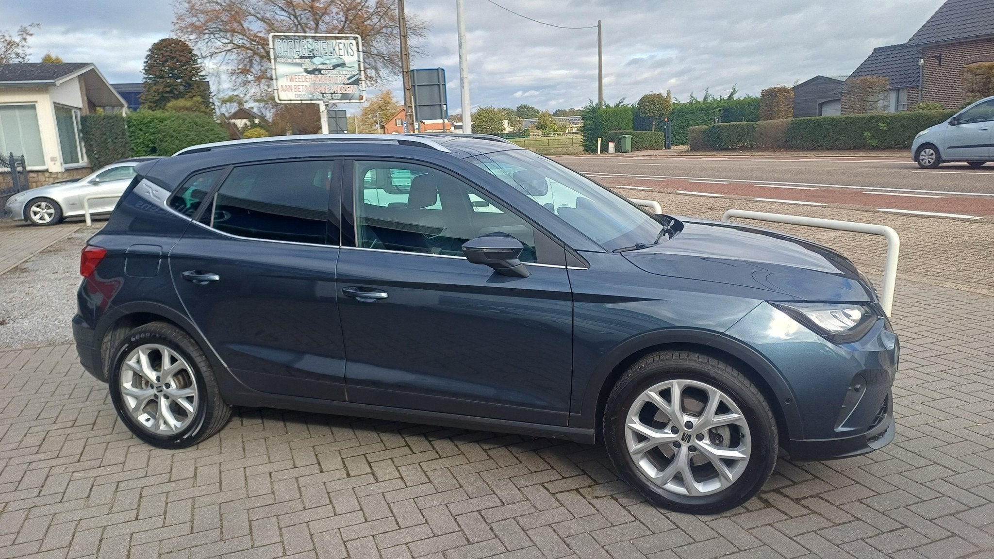 SEAT Arona FR edition 1.0TSI 110PK AUTOMAAT (automatique), Autos, Argent ou Gris, Achat, Entreprise, Ordinateur de bord