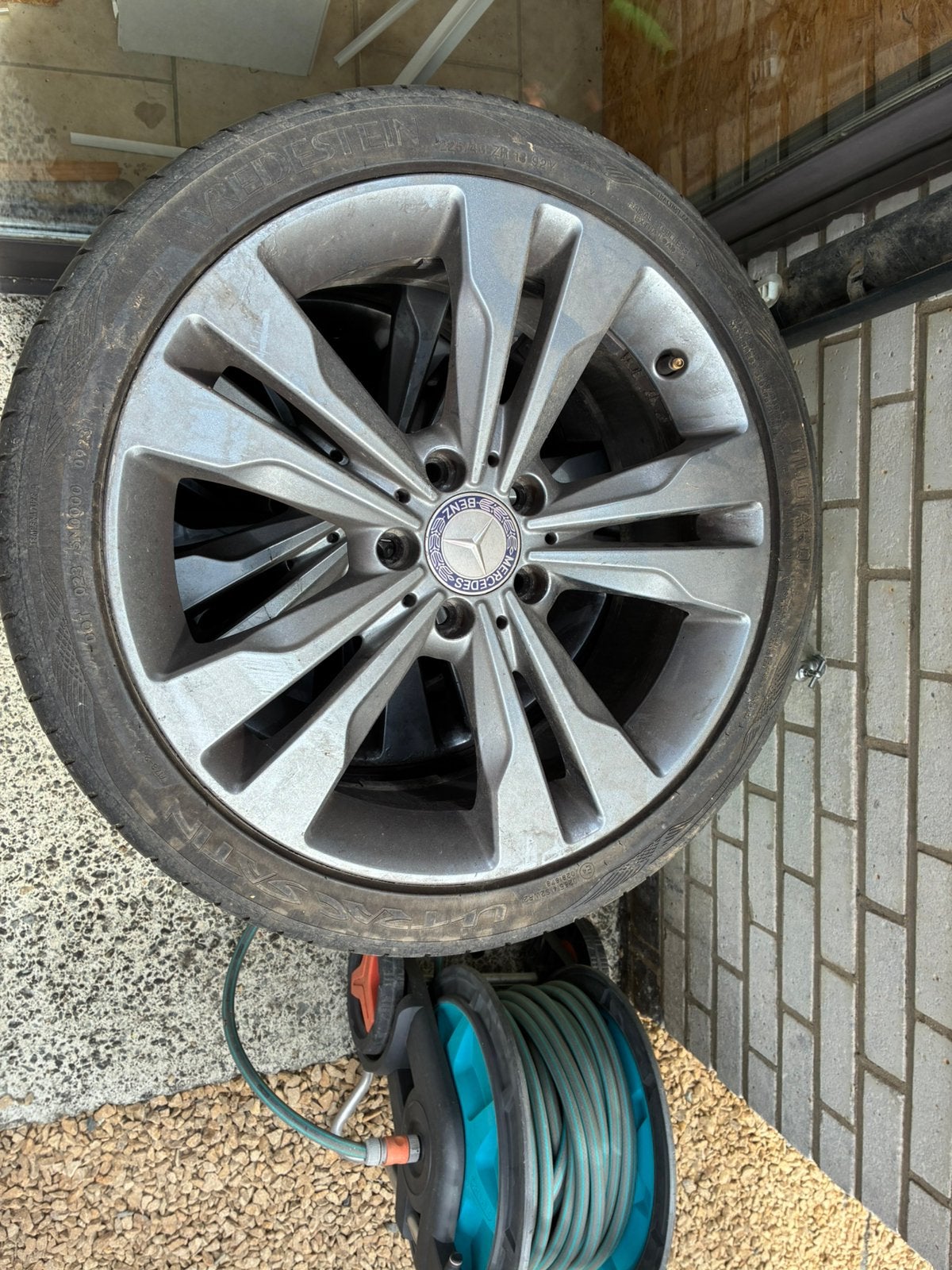 Quatre jantes alu Mercedes, Enlèvement, Utilisé