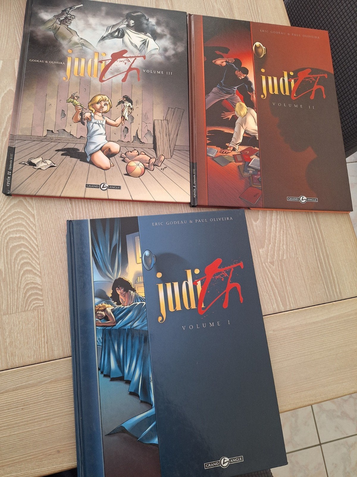 Lot de 3 Bd Judith 1,2,3 Premières éditions pour 15€, Une BD, Enlèvement, Comme neuf