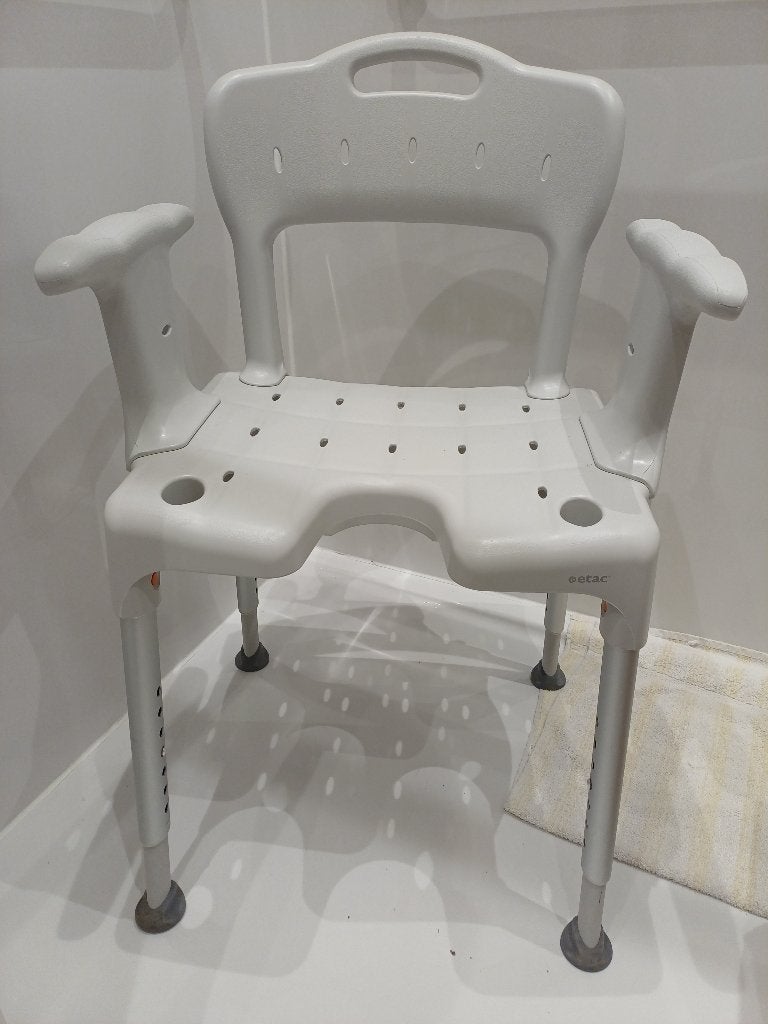 chaise de douche, Divers, Enlèvement, Comme neuf