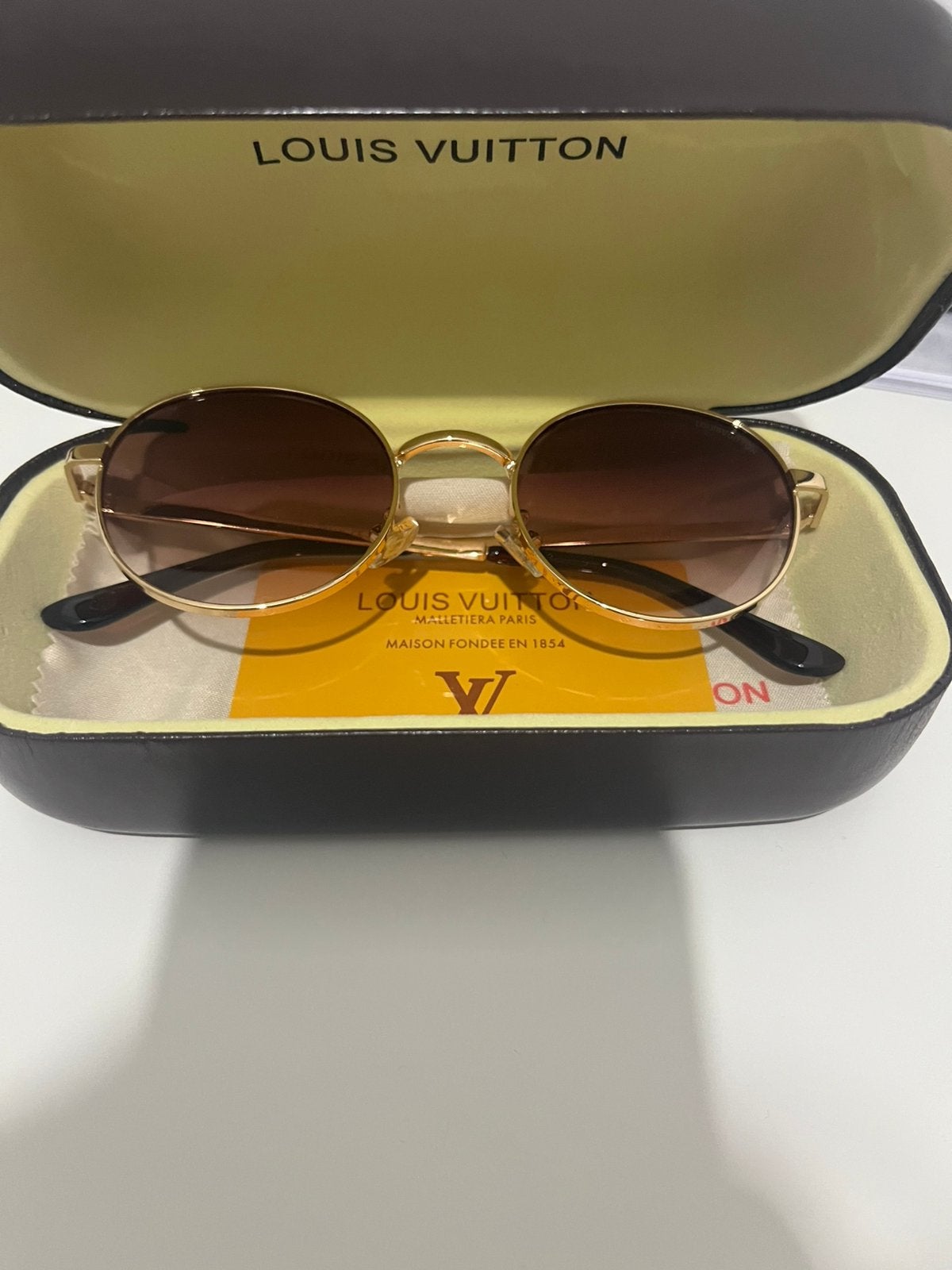 Louis vuitton zonnebril, Handtassen en Accessoires, Zonnebrillen en Brillen | Dames, Ophalen of Verzenden, Zo goed als nieuw, Zonnebril