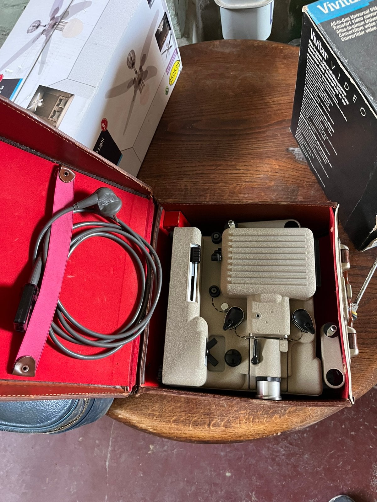Projecteur ancien, Bricolage & Construction, Enlèvement ou Envoi, Comme neuf