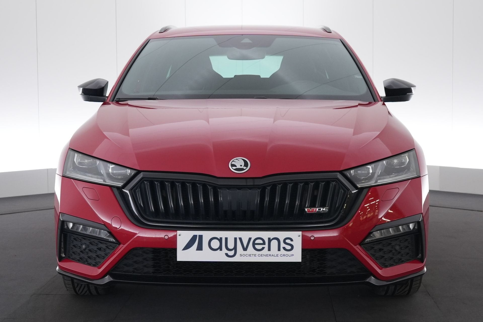 (2CGG797) SKODA OCTAVIA COMBI, Autos, Entreprise, Carnet d'entretien, 5 portes, Automatique