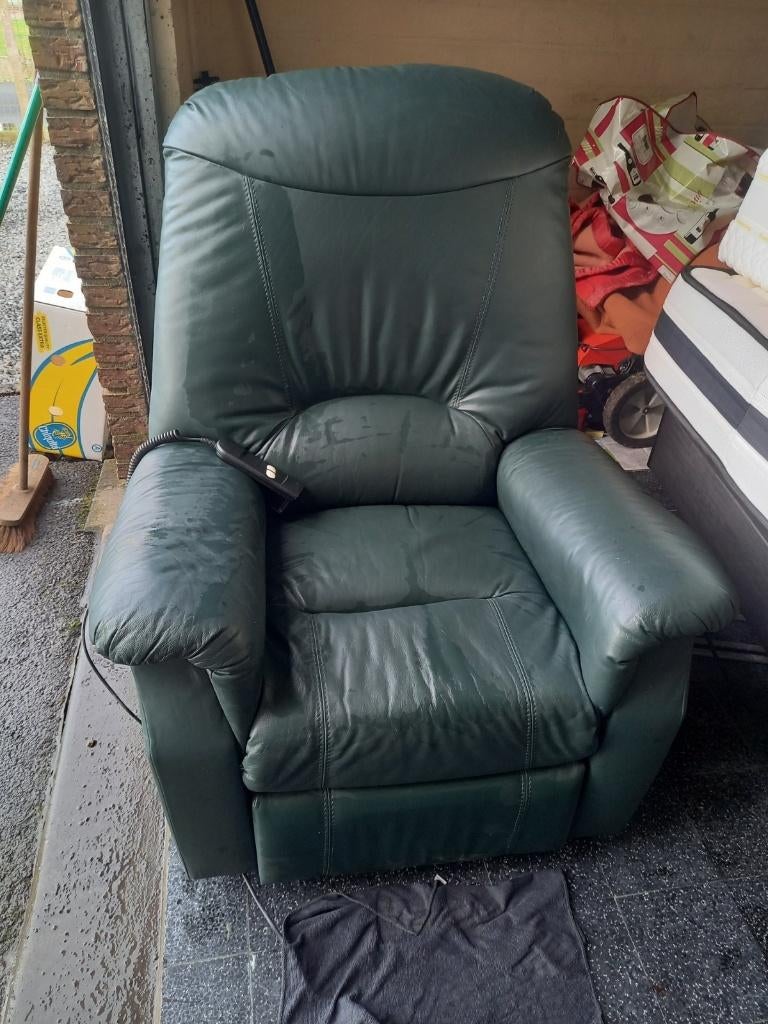 2 elektrische verstelbare relaxen = 5€, Ophalen, Gebruikt, Eenpersoons