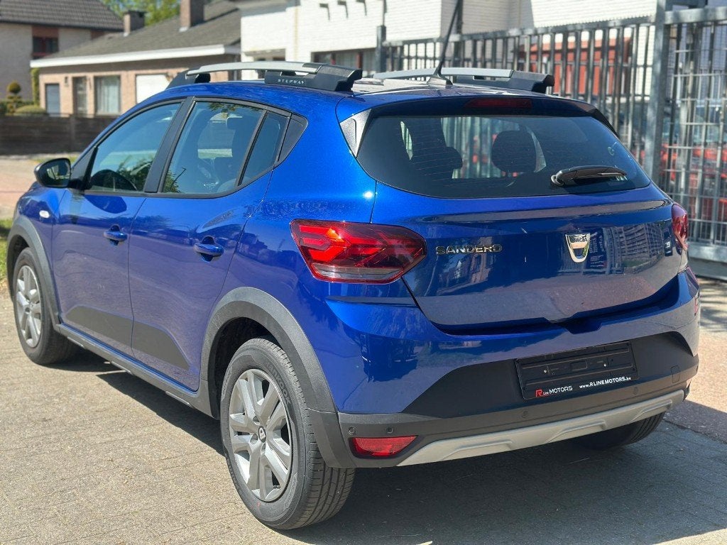 Dacia Sandero Stepway 1.0 TCe - Automaat - Camera - Dodehoek, Auto's, Stof, Euro 6, Bedrijf, 5 zetels