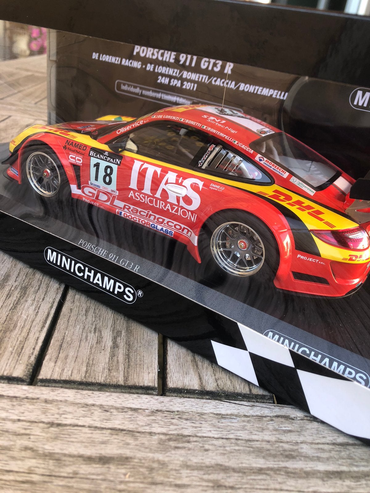 Porsche GT3 R 24 u SPA, Hobby en Vrije tijd, Modelauto's | 1:18, Ophalen, Zo goed als nieuw, MiniChamps