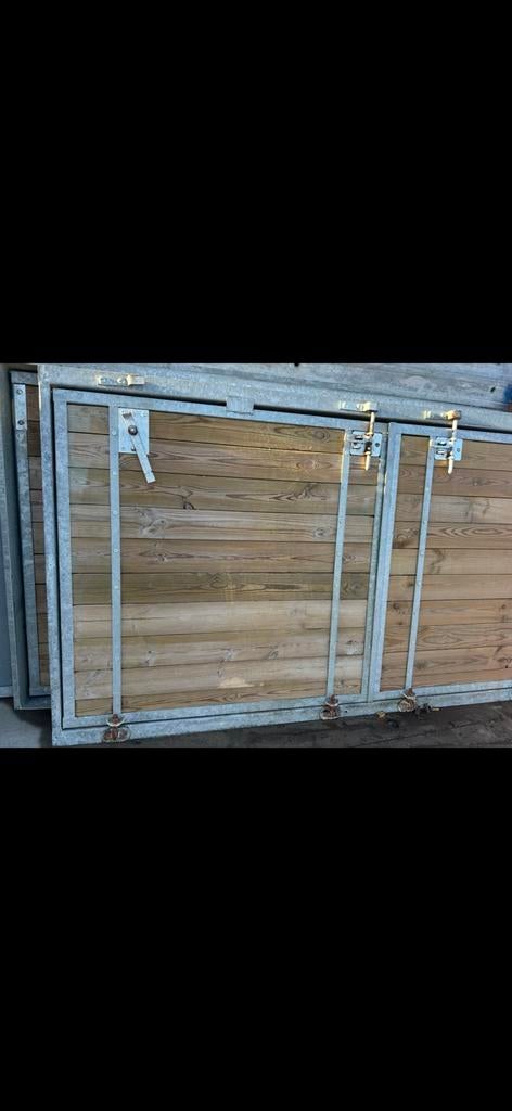 Porte de box chevaux, Doe-het-zelf en Bouw, Ophalen, Zo goed als nieuw