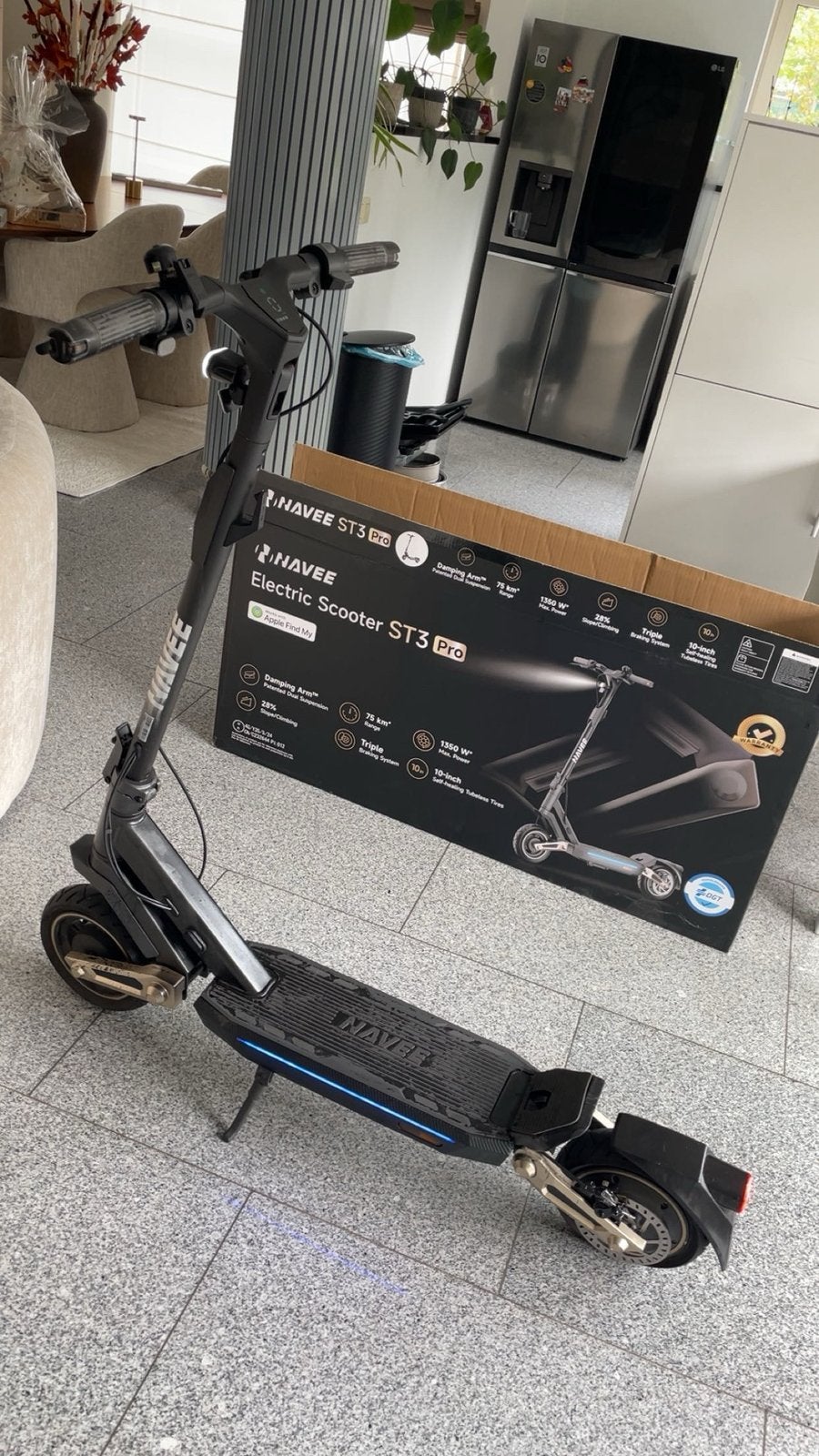 Trotinette electrique NAVEE, Vélos & Vélomoteurs, Enlèvement ou Envoi, Comme neuf